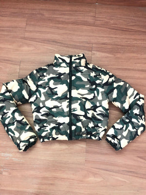 Stay Stylish and Warm with the Army Green Camouflage Down Jacket